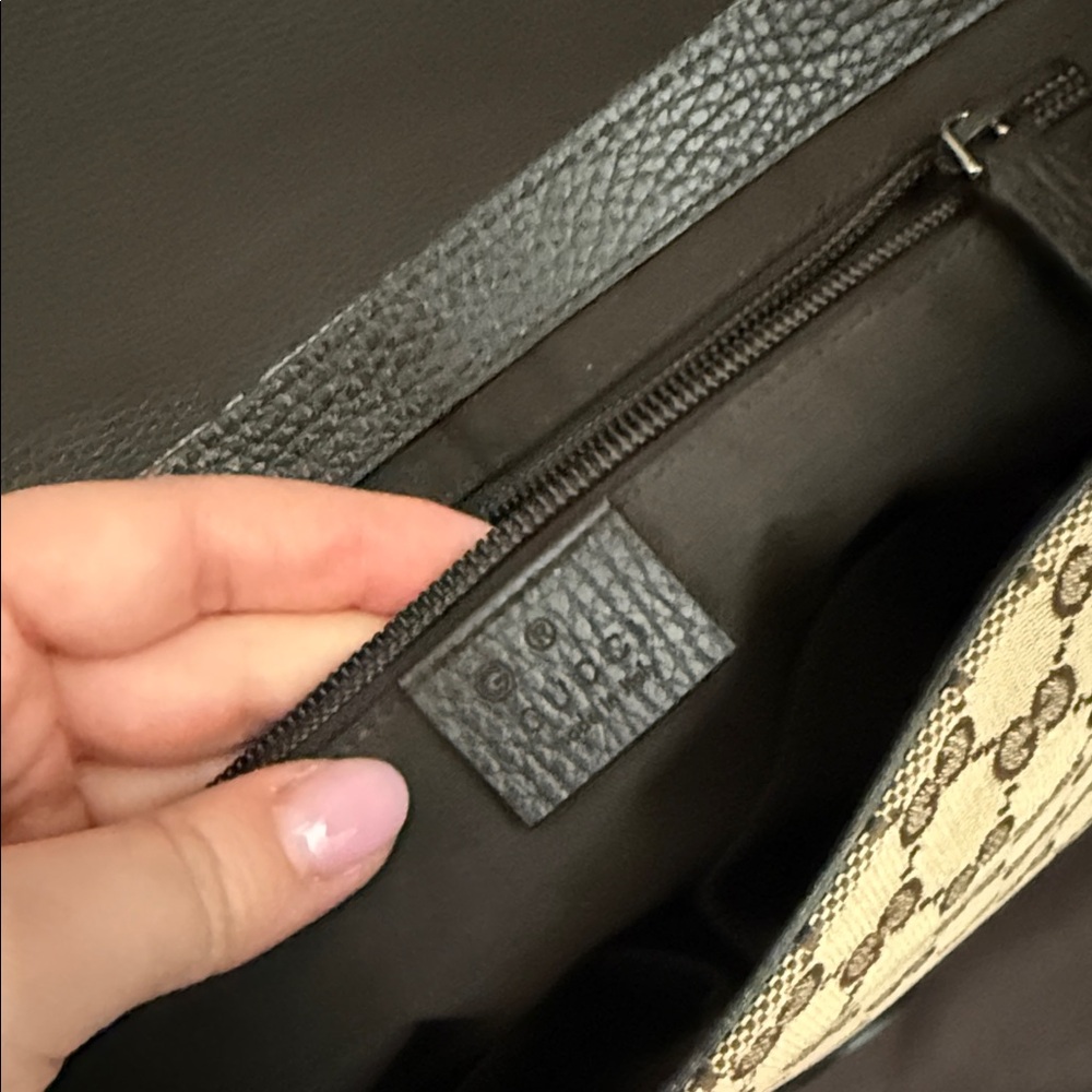 Gucci Monogram Crossbody Bag - Picture 6 of 7